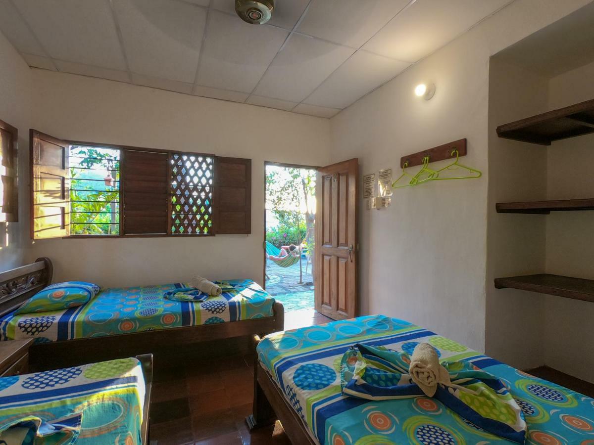 Hostal La Casa De Felipe Таганга Екстериор снимка
